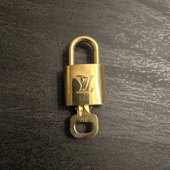 Louis Vuitton Gold Brass Padlock & Key - Picture 1 of 4